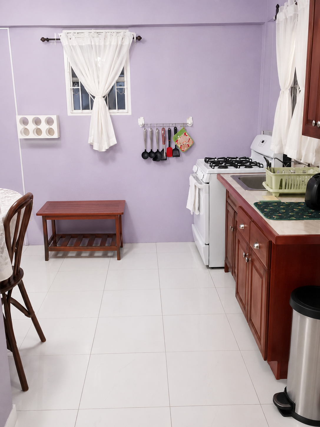Montrose Apartment Kitchen